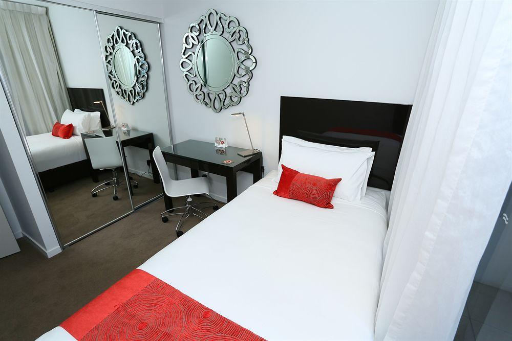 มันตรา มิดทาวน์ บริสเบน Aparthotel ภายนอก รูปภาพ